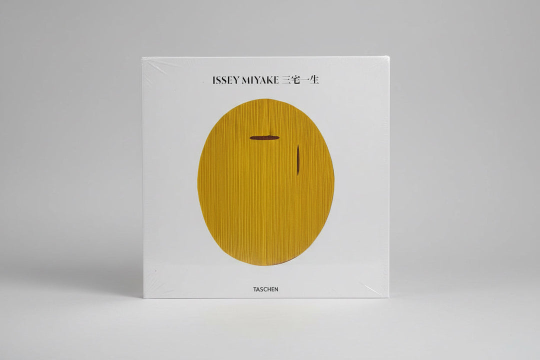 ISSEY MIYAKE