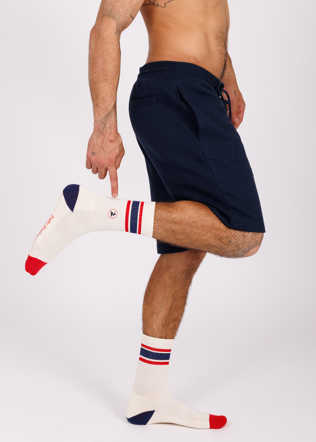 Short navy - white Myth