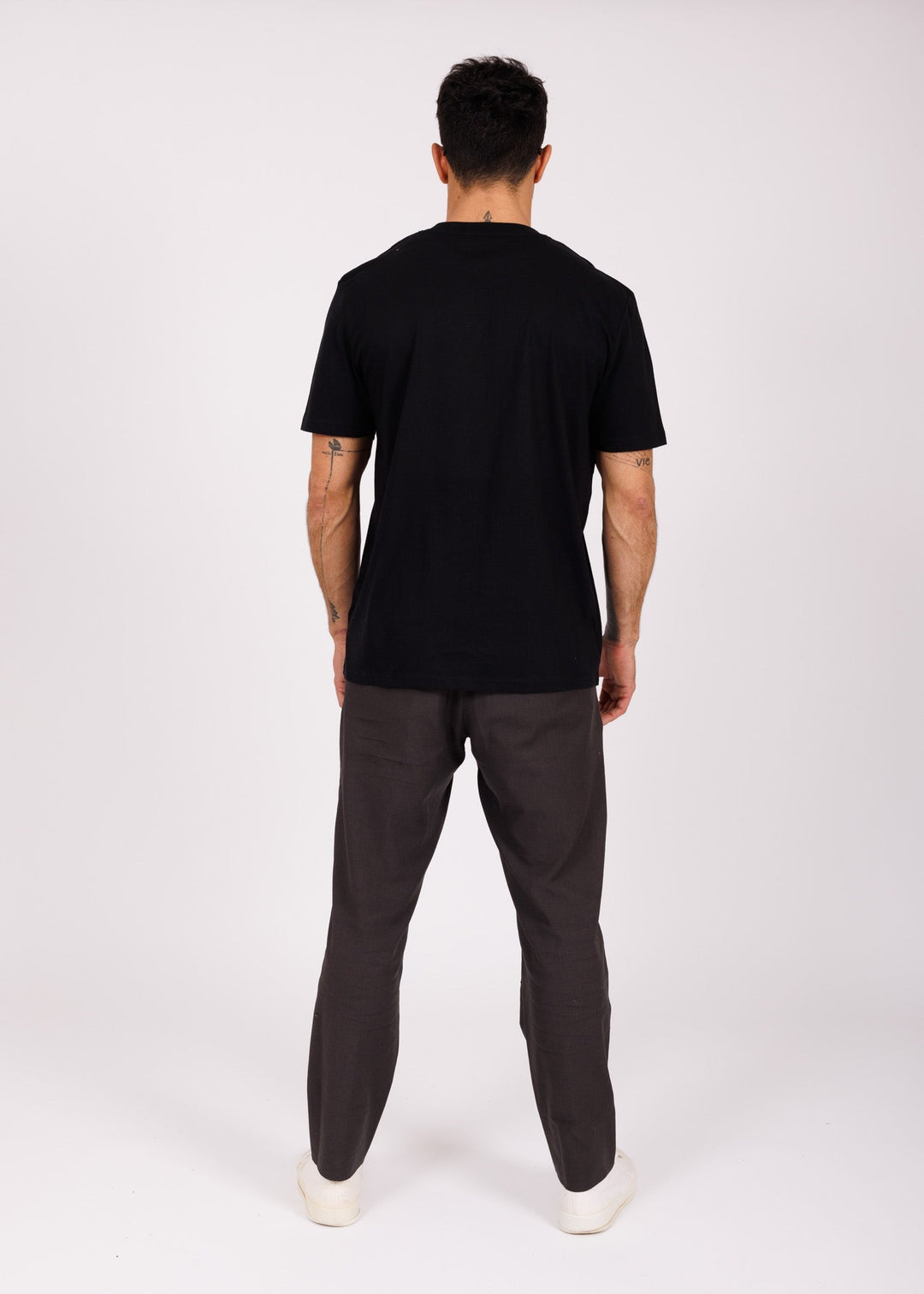 T-shirt black - white Fingers radio