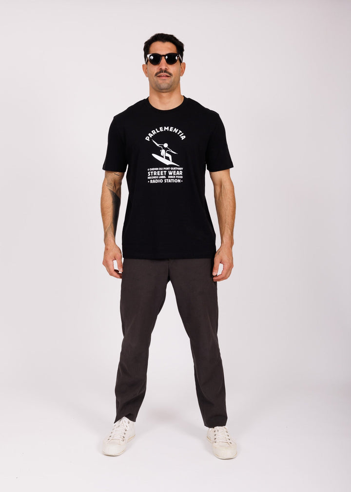 T-shirt black - white Fingers radio